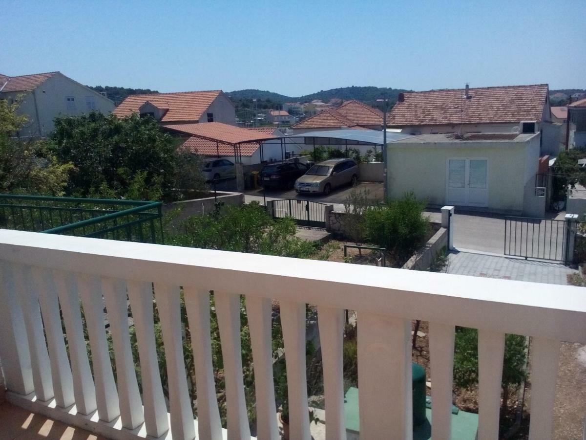 Apartman "Tatjana" Jezera Exterior foto
